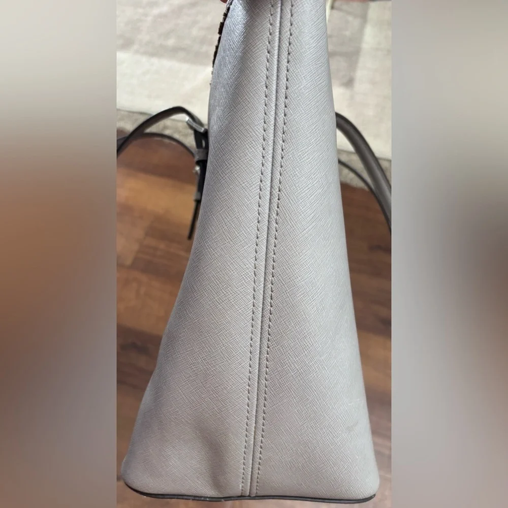 Michael Kors Jet Set Travel large tote bag in grey saffiano leather